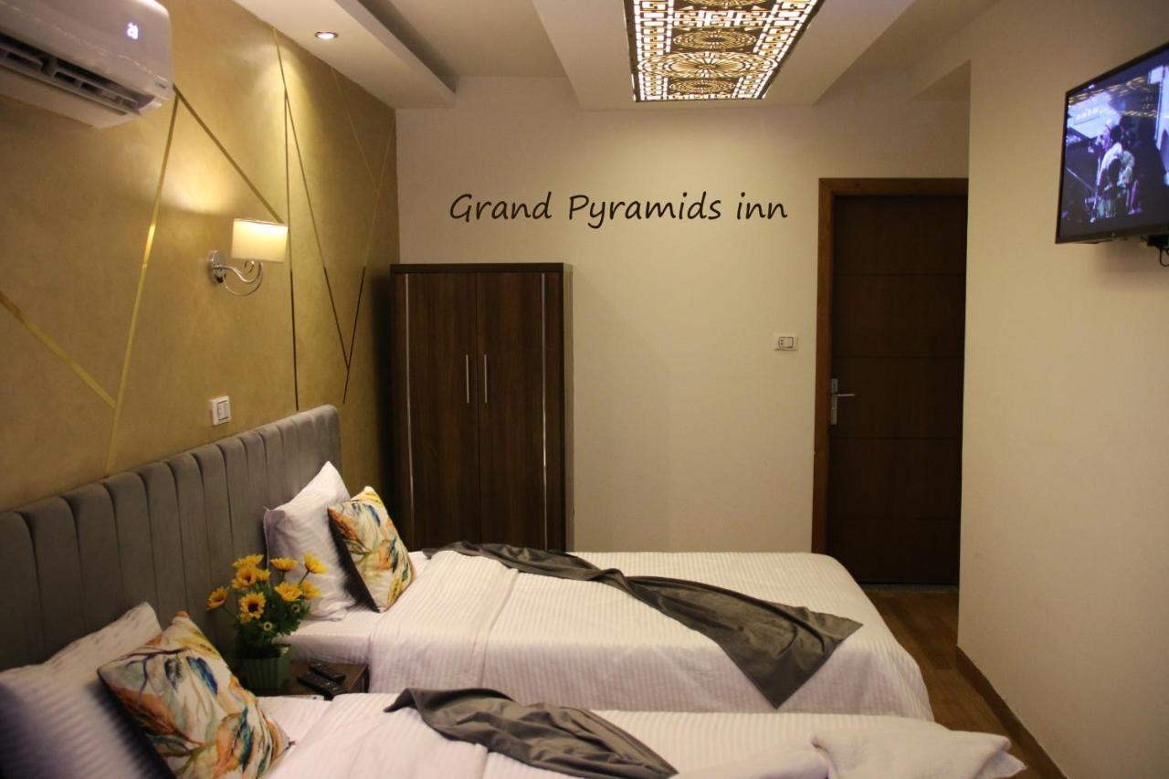 Grand Pyramids Inn Kafrat al Jabal ภายนอก รูปภาพ