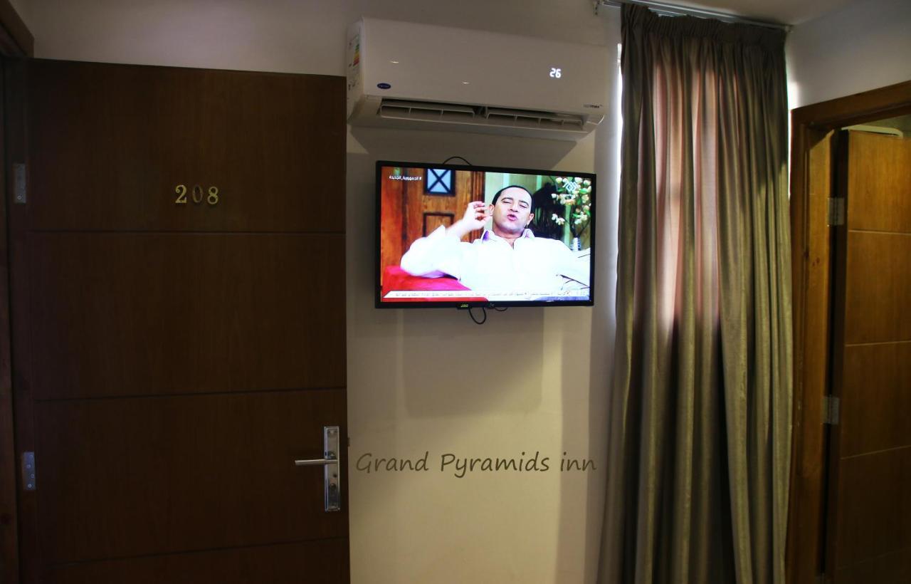 Grand Pyramids Inn Kafrat al Jabal ภายนอก รูปภาพ